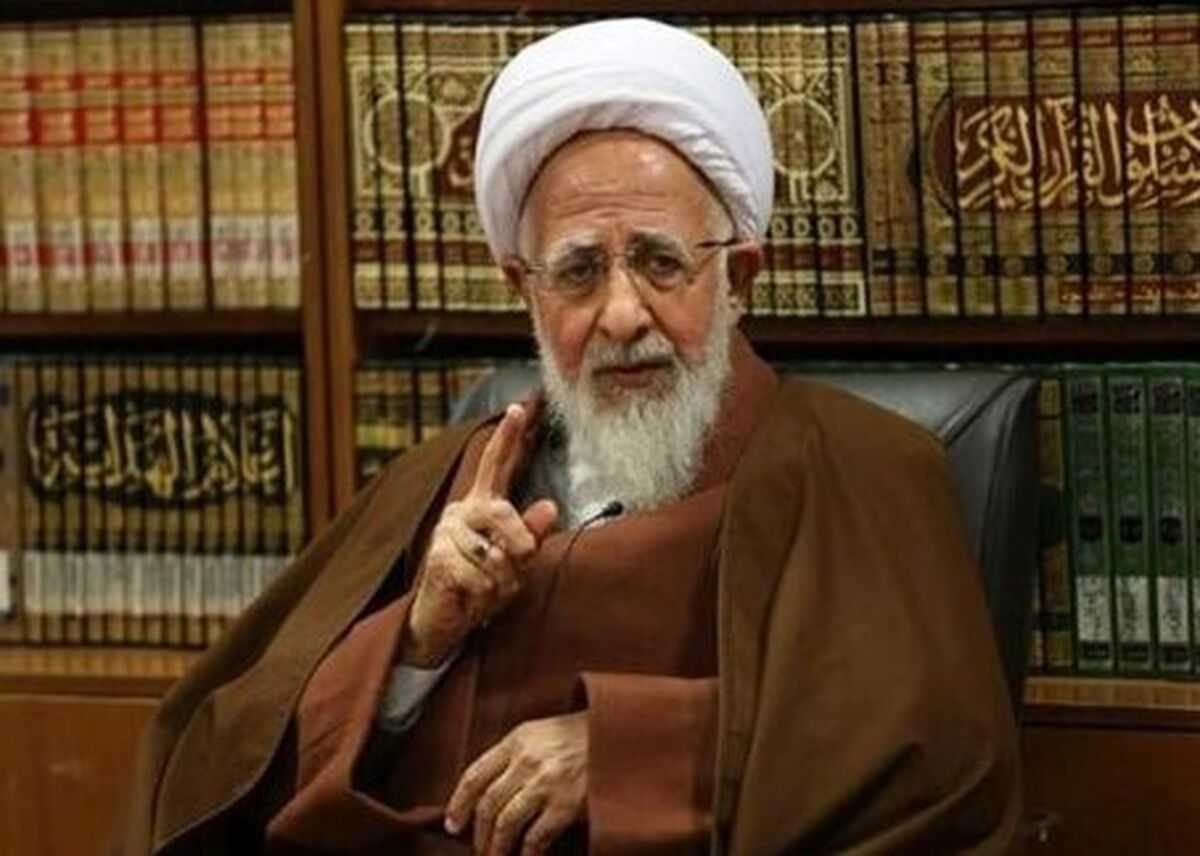 حالا، کسی فحش داد، آدم که نمی‌تواند، فحش بدهد! | واکنش آیت‌الله جوادی آملی به اهانت به اهانت «شارلی ابدو»  