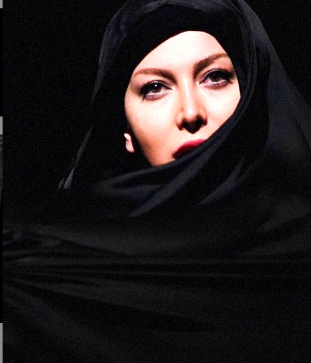 بیوگرافی کامل فریبا نادری/ عکس فریبا نادری و همسر و دخترش