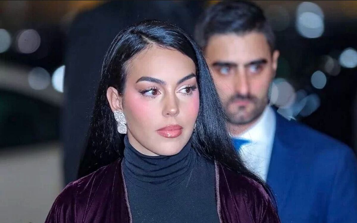 جورجینا رونالدو با کاپشن در زمین دومیدانی عربستان!
