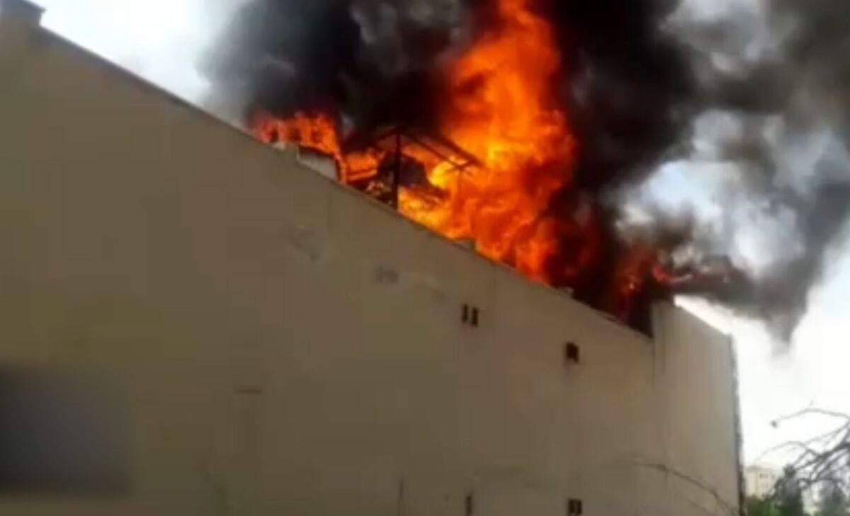 فیلم و عکس از آتش‌سوزی هولناک در اطراف میدان حر