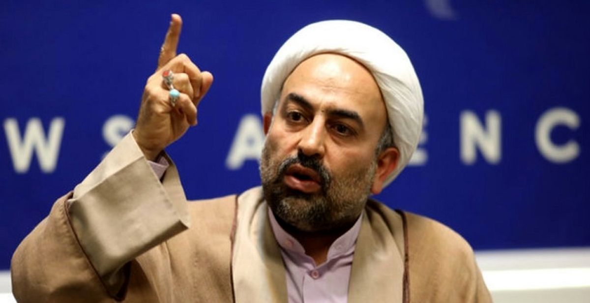 افرادی متصدی امور شده اند که کاربلد نیستند |  با ریش و چفیه راه خود را در صداوسیما باز می کنند