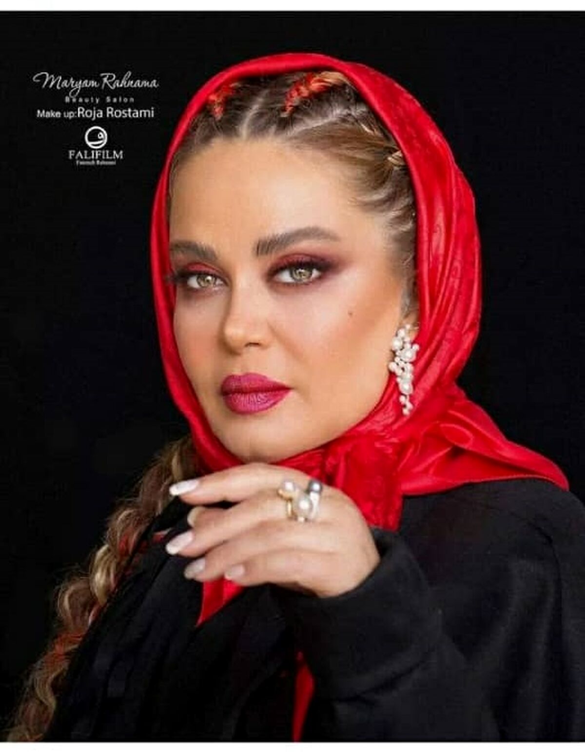 عکس های مجردی بهاره رهنما با آقای بازیگر در کیش| حاجی چی شد؟!
