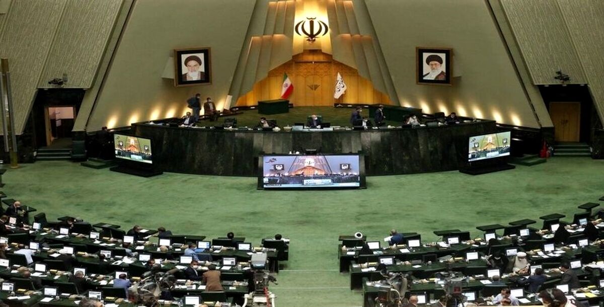 واکنش ها به آزادسازی واردات خودرو| عصبانیت مردم از سرعت اینترنت