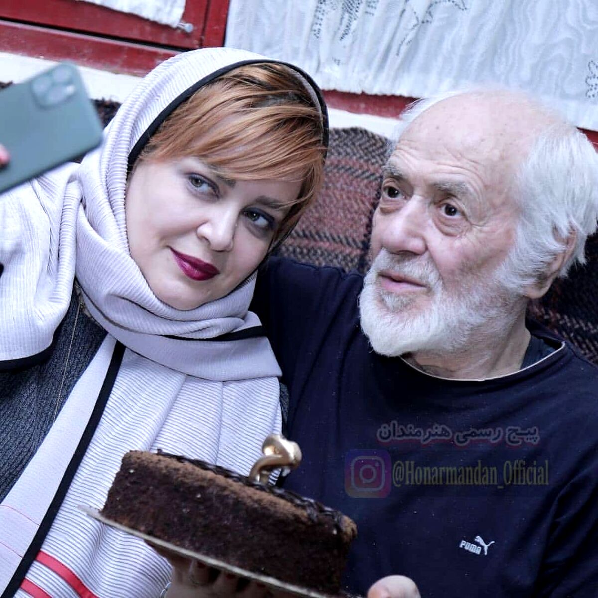 مراسم در گذشت پدر بهاره رهنما در خانه لاکچری اش 