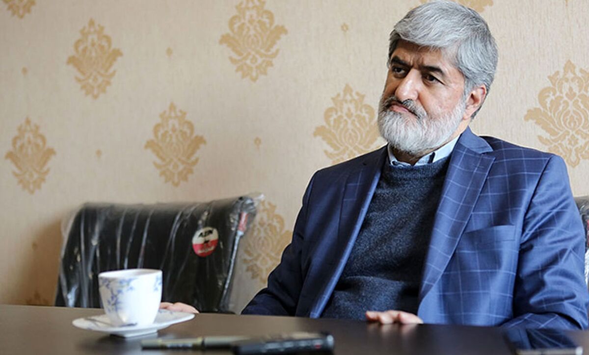 در سال 88 شعار "نه غزه نه لبنان"مسیر جنبش سبز را منحرف کرد |  مطرح کردن غذاخوری مختلط در دانشگاه ها، مسیر اعتراضات را تغییر داد