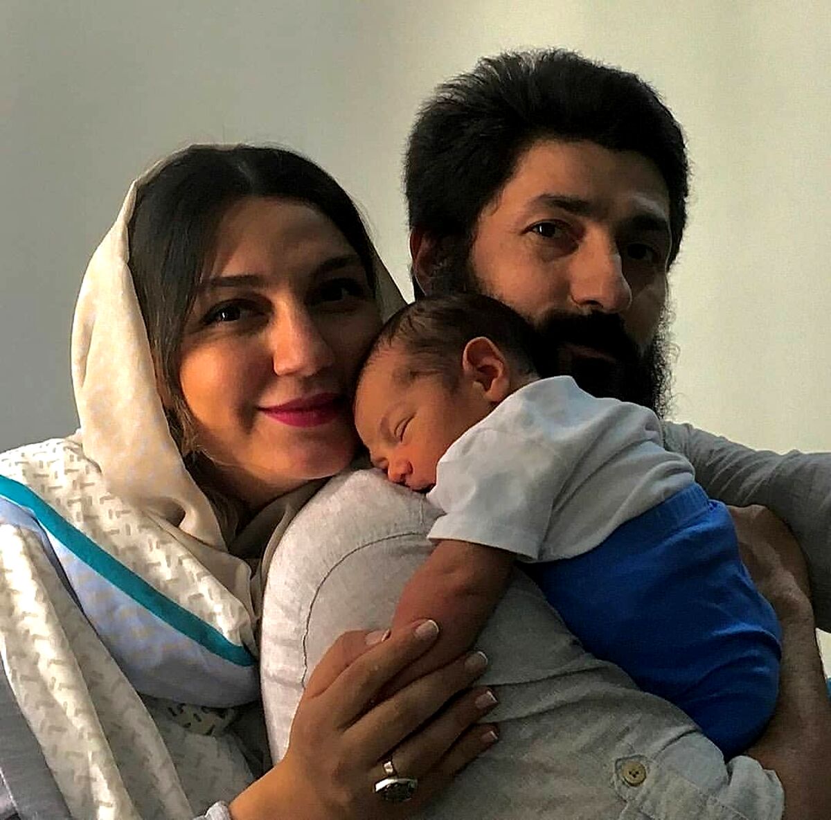 بیوگرافی حدیث میرامینی