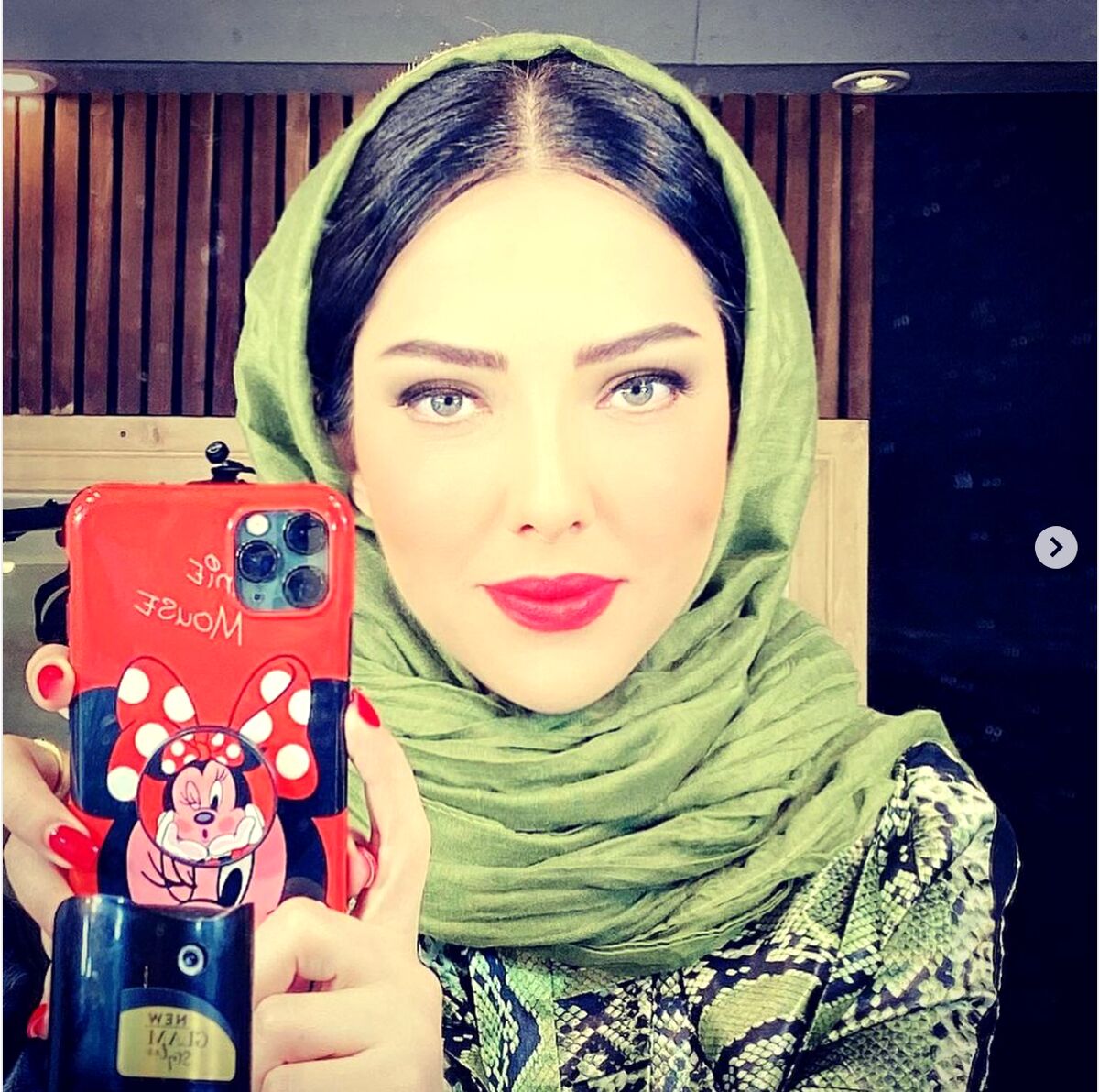 لیلا اوتادی با مرد تاجر عرب ازدواج کرد  | لباس بلند مجلسی لیلا اوتادی همه را شوکه کرد