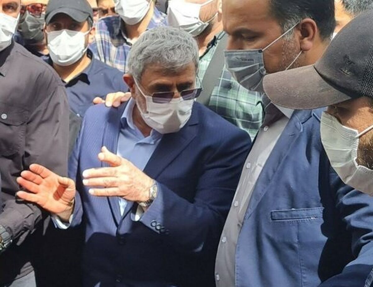 عکس های حضور سردار قاآنی در مراسم تشییع پیکر شهید صیاد خدایی