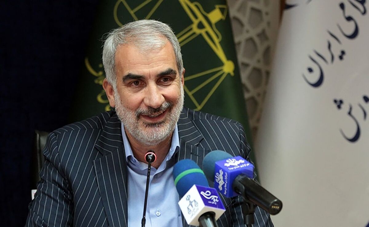 دستور جدید برای دانش آموزان اتباع
