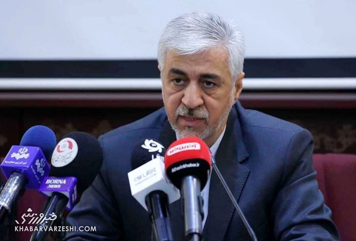 خبر عالی وزیر ورزش برای استقلال و پرسپولیس و هوادارنشان
