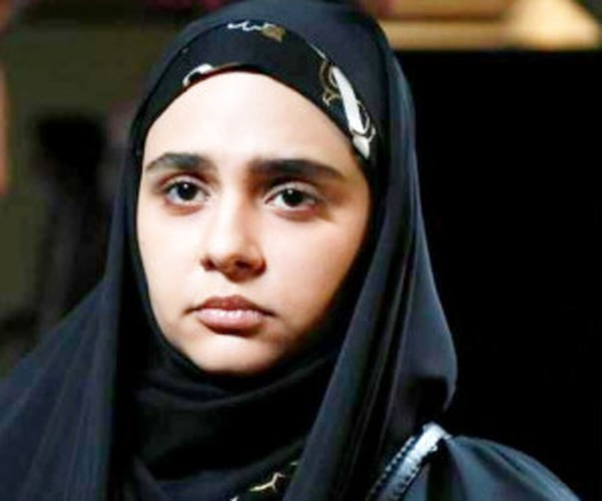 عکس خاص مینو آذرمگین بازیگر نقش زهره در سریال احضار