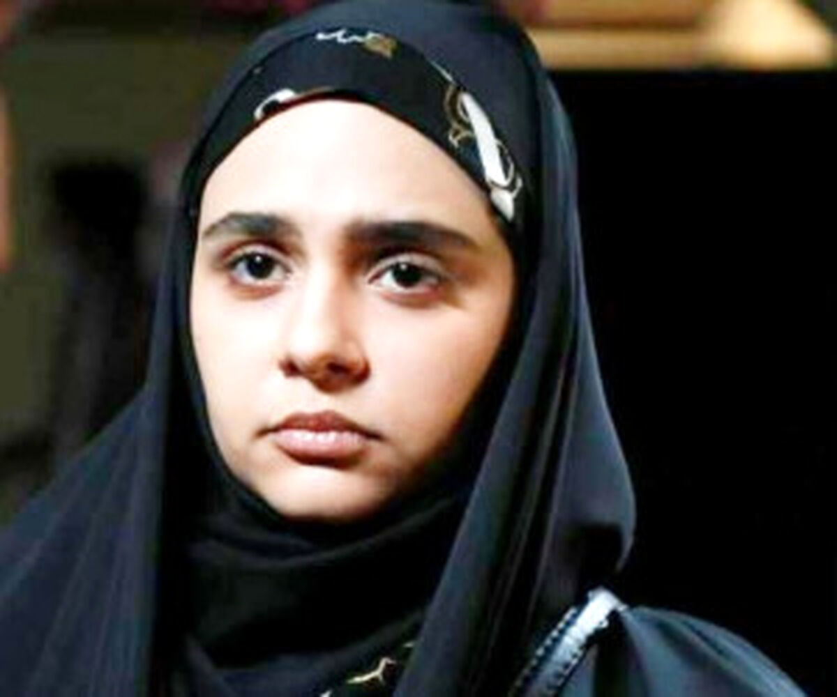 عکس خاص مینو آذرمگین بازیگر نقش زهره در سریال احضار