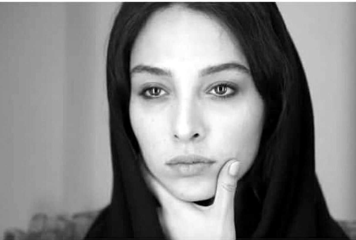 آناهیتا درگاهی از دست رفت| عکس عجیبی که آناهیتا درگاهی منتشر کرد