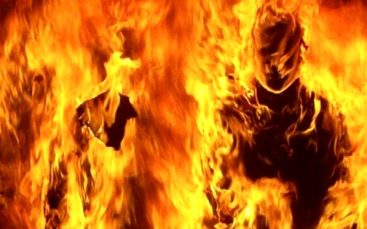 آتش سوزی در قطار مسافربری | 60 زن و مرد و کودک سوختند