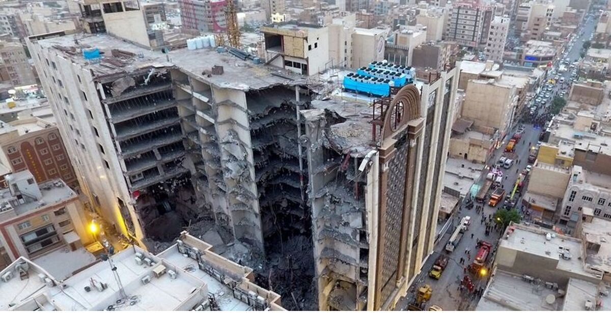 دلیل ریزش متروپل در عکس جوشکار قبل از مرگ| عکس عجیبی که یک جوشکار قبل از مرگ در متروپل برای خانواده‌اش فرستاد