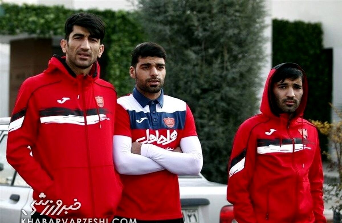 پای مهدی طارمی به دعوای استقلال و پرسپولیس باز شد!| حمله وحشتناک استقلالی ها به پرسپولیس