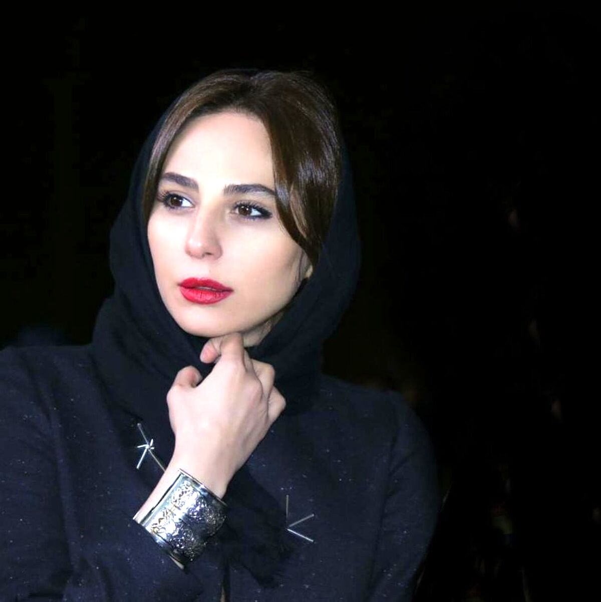 جنجال لباس بدن نما رعنا آزادی ور در جشنواره