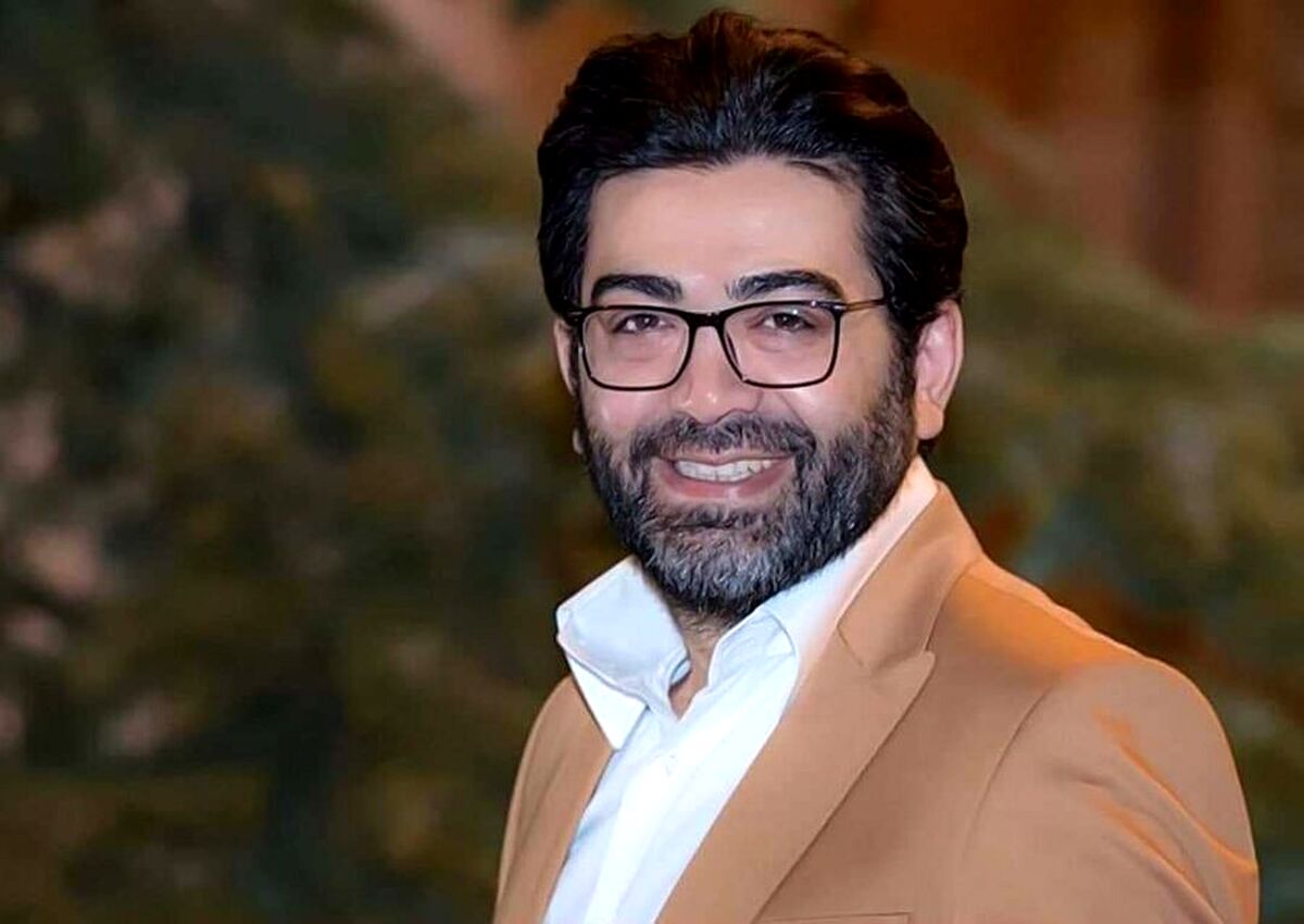 بازگشت فرزاد حسنی به تنظیمات کارخانه