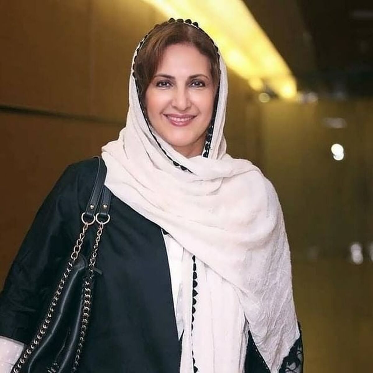 عکس صمیمی فاطمه گودرزی با مجری دهه 60+عکس
