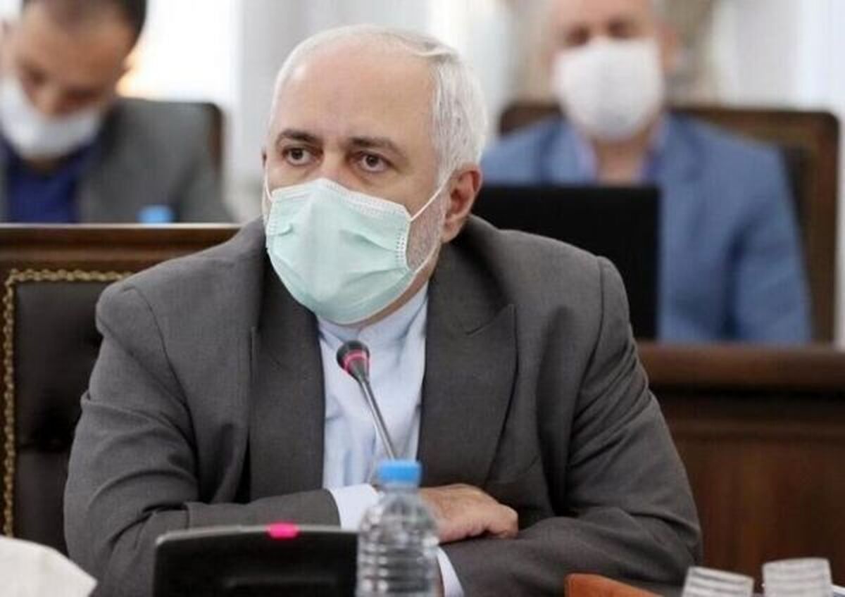 رابطه شایعه برکناری ظریف و نوسان قیمت دلار 
