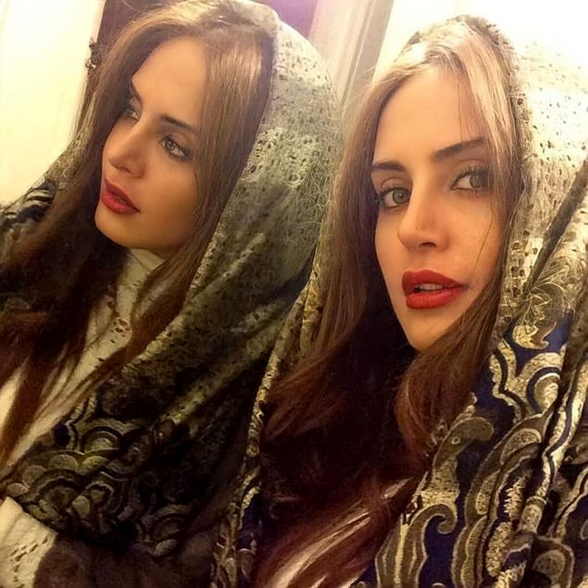 سلفی الناز شاکردوست در کنار خواهرش در ماشین