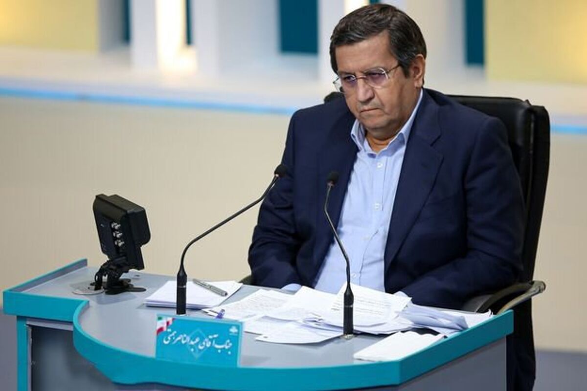 همتی : برای اینکه ثبات اقتصادی شکل بگیرد من دو ترفند را به کار میگیرم
