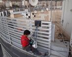 ریزش سنگ نما بر روی ماشین
