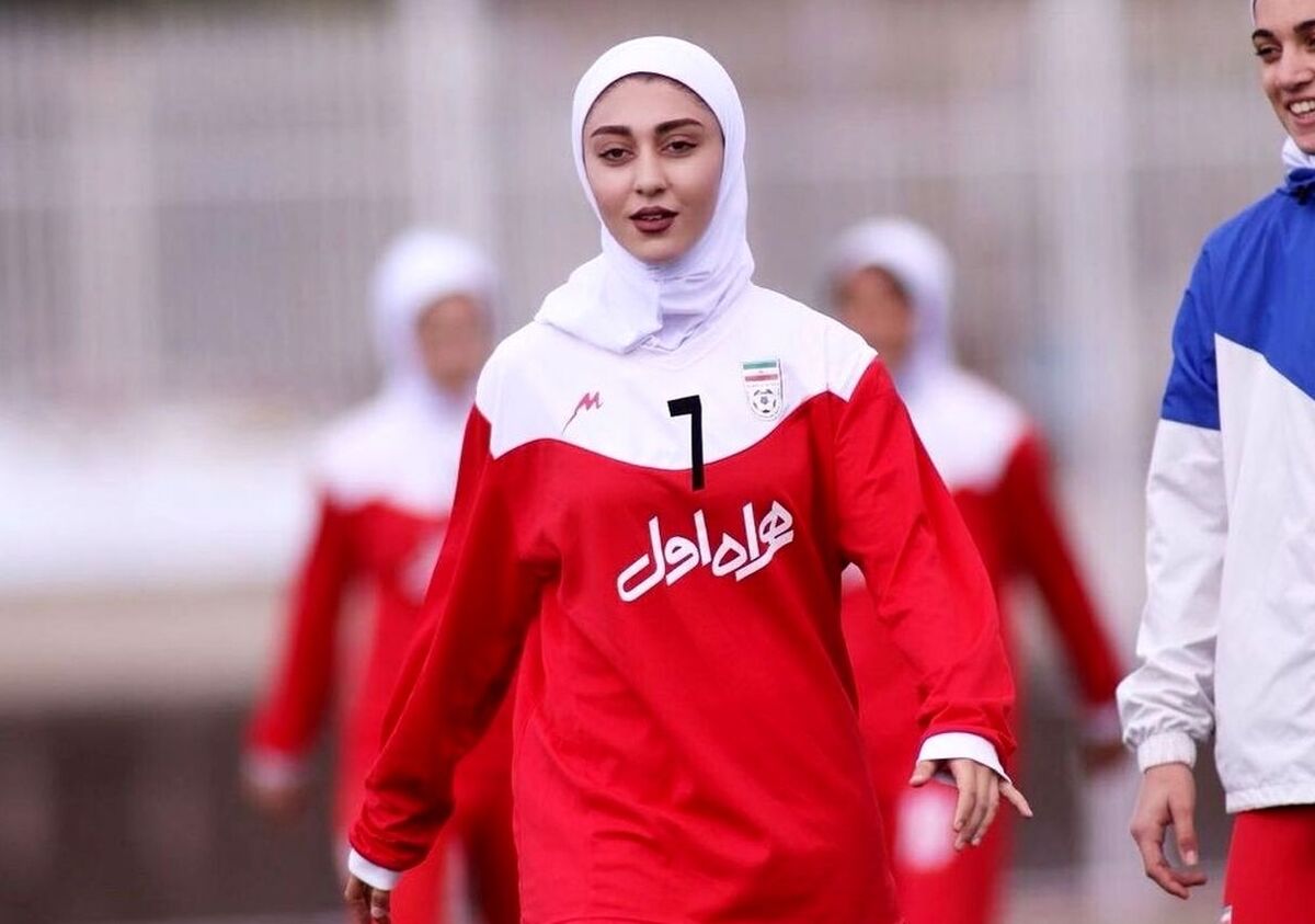 رسوایی کنعانی زادگان و کنایه زشت خانم فوتبالیست استقلالی | در اتوبوس تیم ملی چه گذشت؟