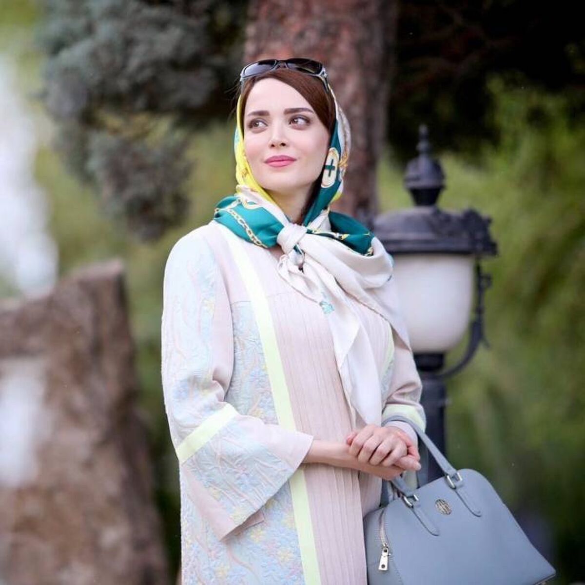 اعتیاد وحشتناک بهنوش طباطبایی بعد طلاق از مهدی پاکدل افشا شد | بهنوش طباطبایی با این اقدام مبتذل کار دست خودش داد!