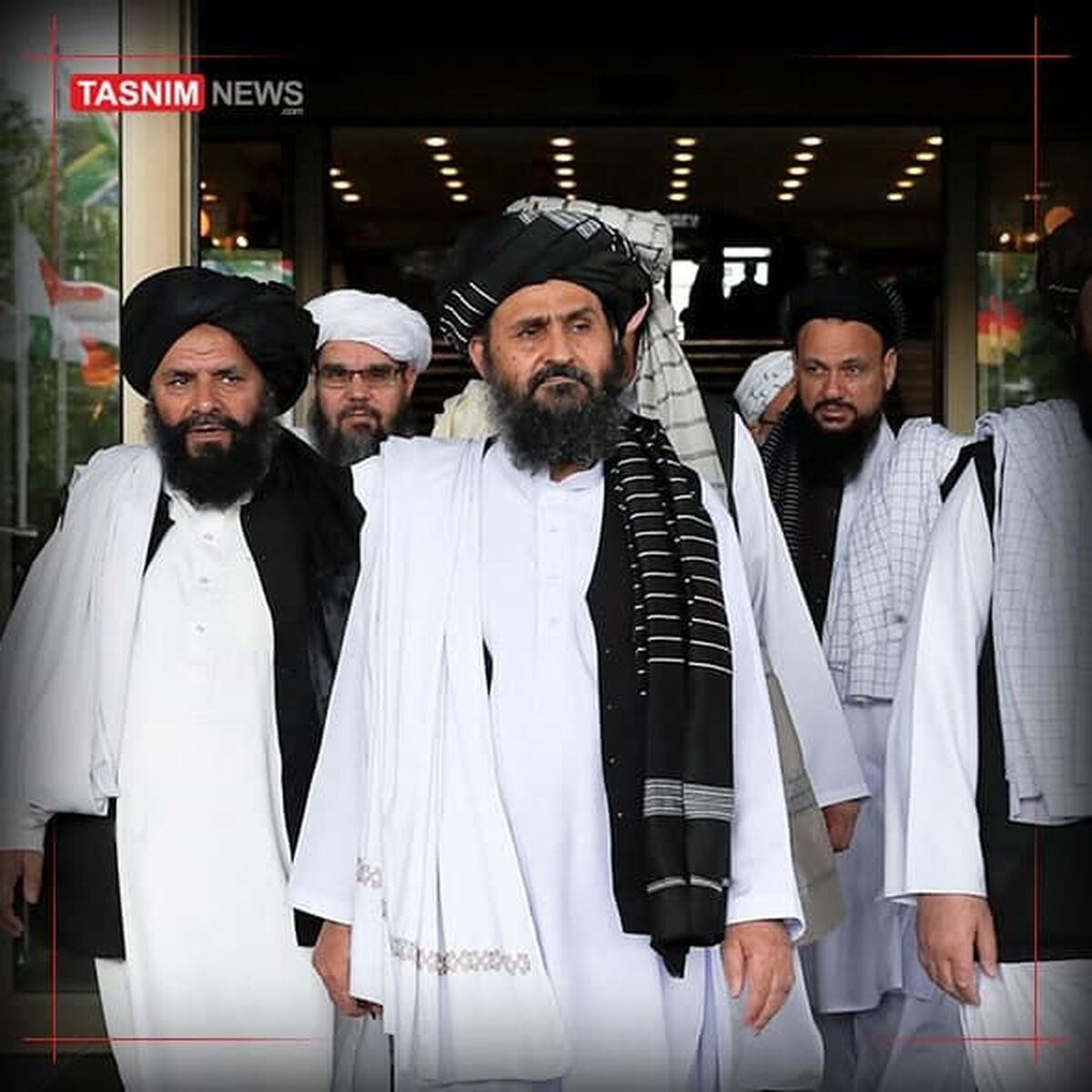 «حکومت اسلامی فراگیر» طالبان تشکیل شد+ تصاویر طالبان در ارگ  ریاست جمهوری