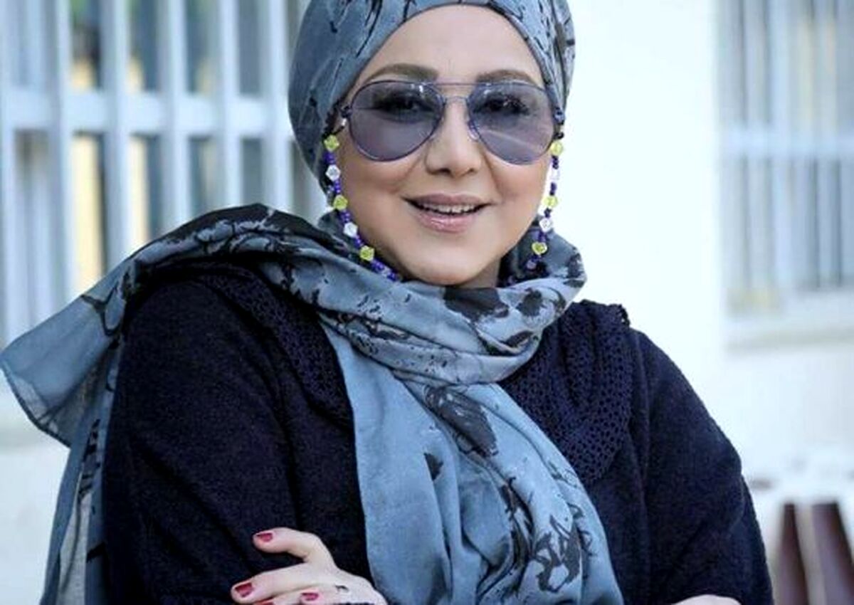 موتور سواری بهنوش بختیاری با چادر 