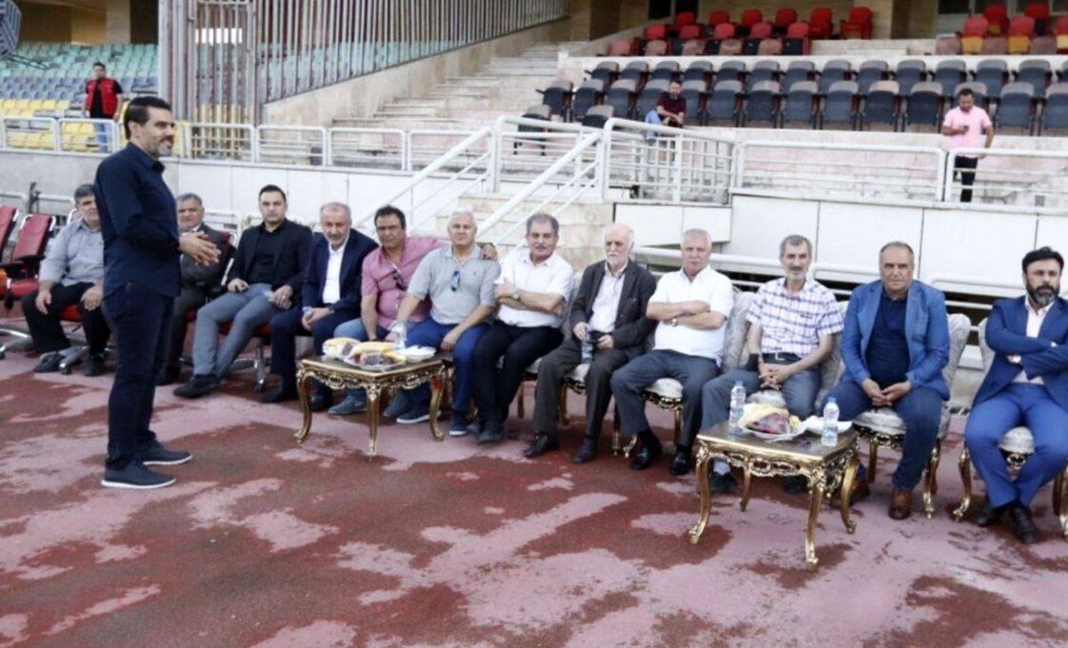 سرخ ها وضعیت را این گونه مدیریت می کنند