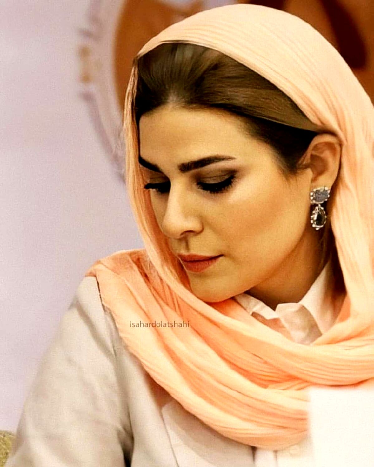 سلفی جدید سحر دولتشاهی در ماشین