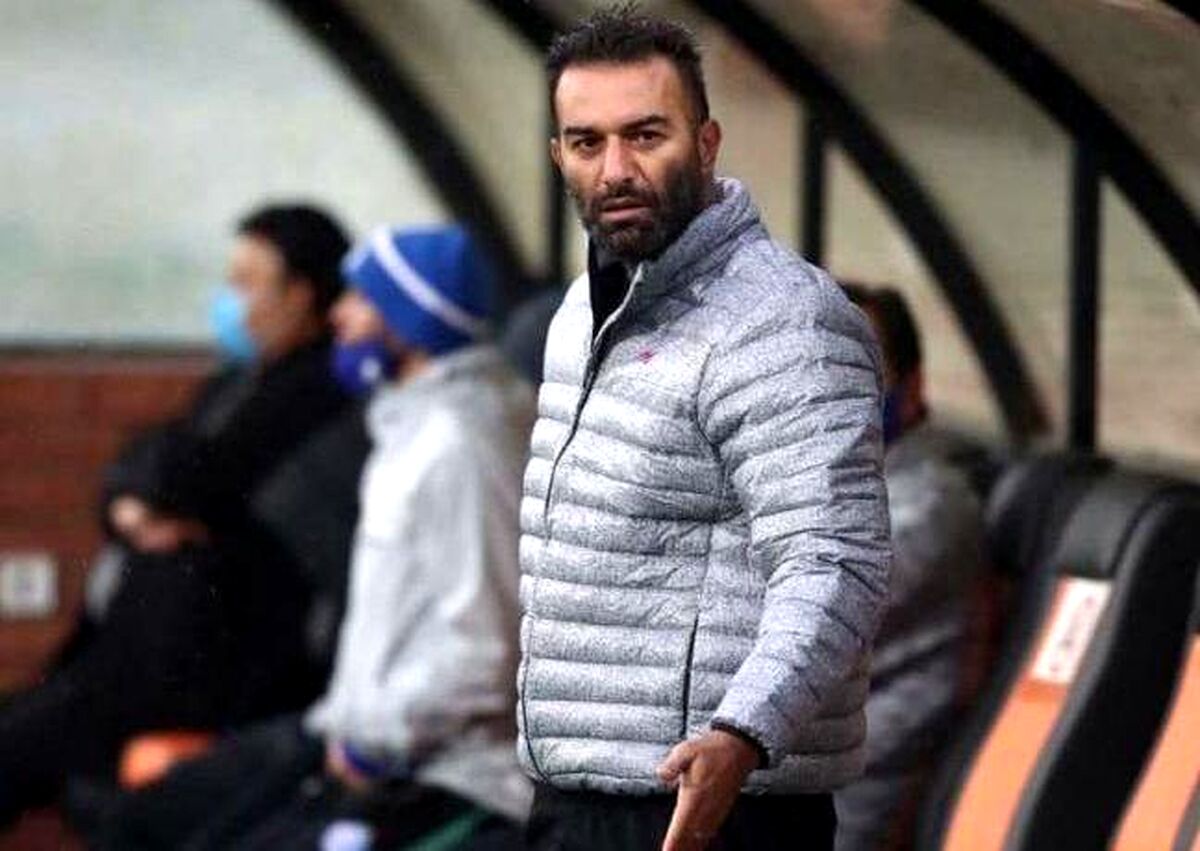 عصبانیت شدید سرمربی استقلال حاشیه ساز شد !