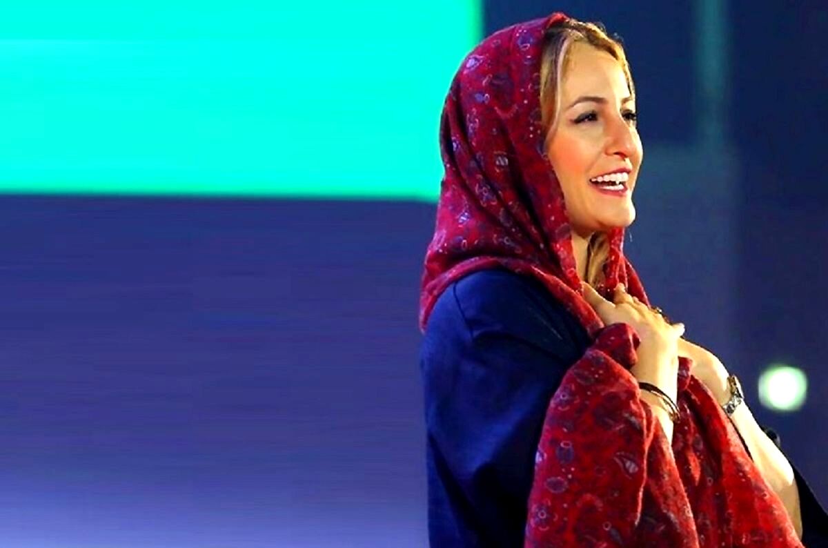 شباهت عجیب شقایق دهقان و خواهرش 