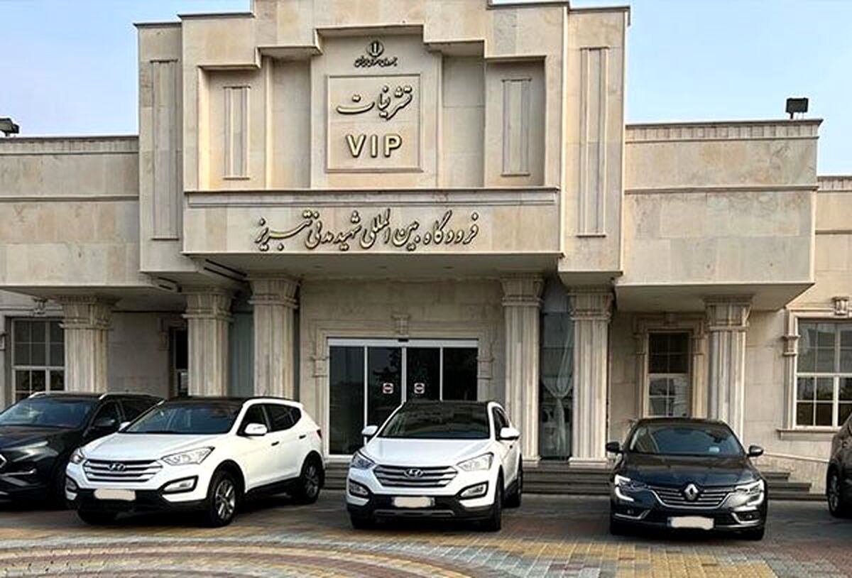 اجاره خودرو با راننده در تبریز آرکارنت