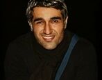سلفی پژمان جمشیدی با چند خانم جوان در آستانه جشن ازدواجش!
