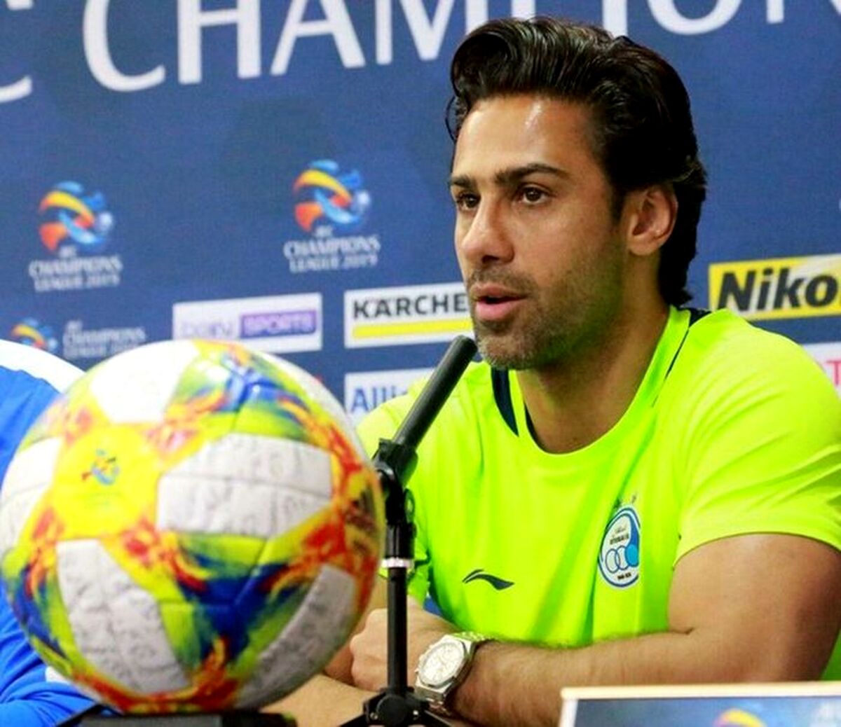 کم تجربگی فرهاد مجیدی در استقلال / حاشیه های استقلال تمامی ندارد