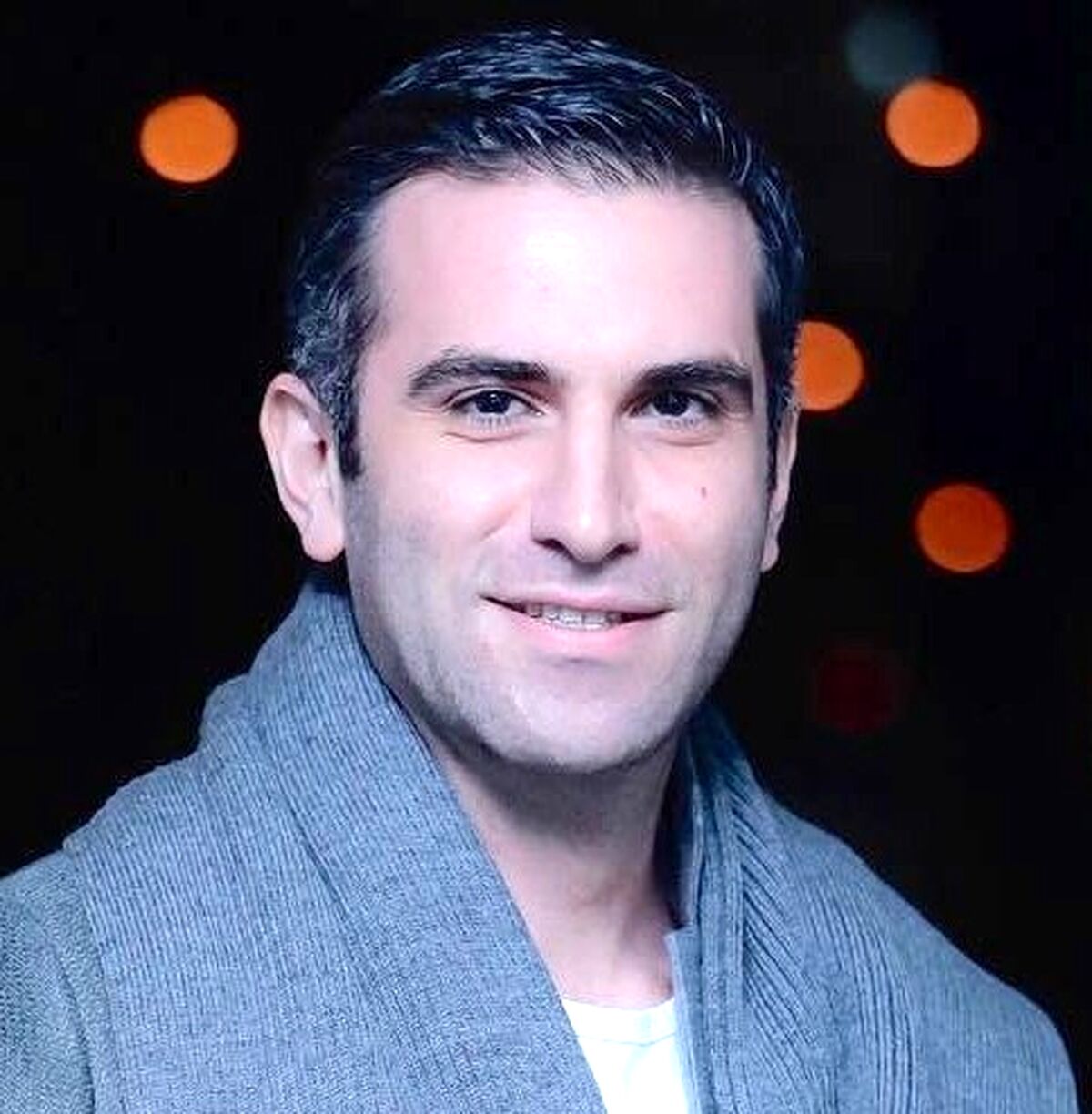 به مناسبت سالروز تولد هوتن شکیبا صداپیشه عروسک بچه در مهمونی