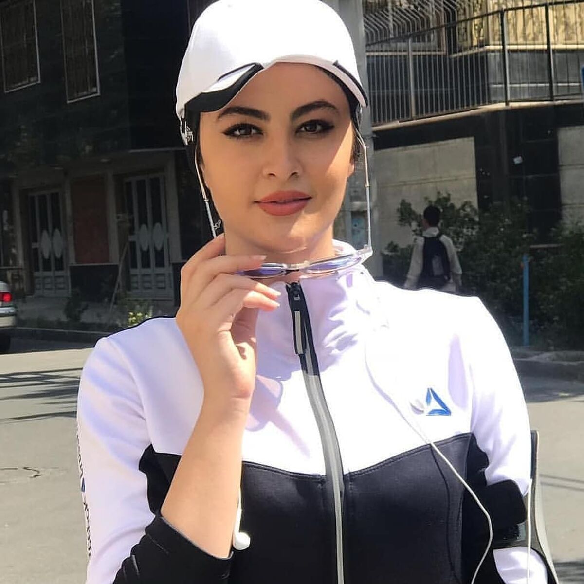  پوشش خجالت آور مریم مومن و پخش شدن فیلم +18 تولدش