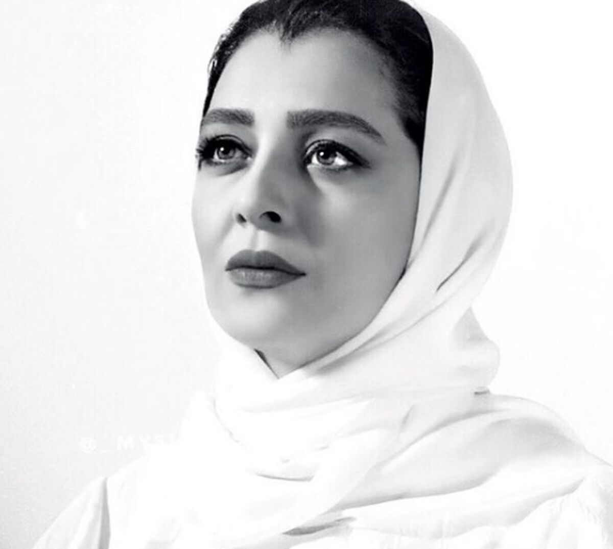دو نفره ساره بیات و محمدرضا گلزار + عکس جنجالی