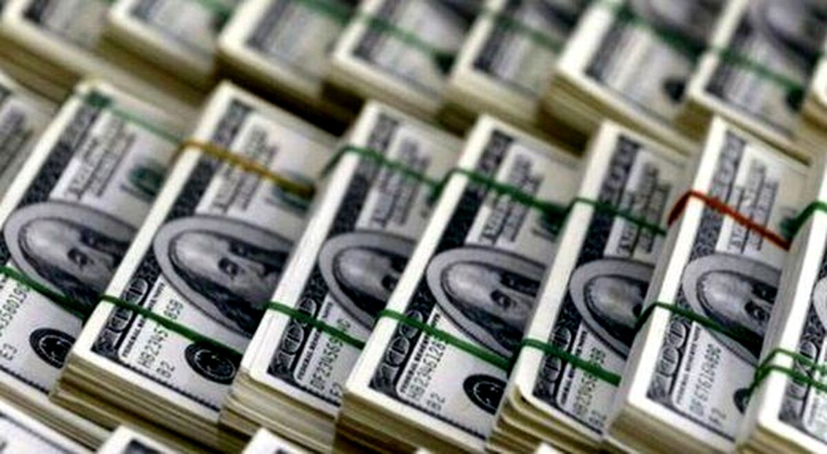 قیمت دلار در بازار امروز (۱۴۰۰/۰۴/۰۶) + جدول / قیمت دلار در نقطه حساس 