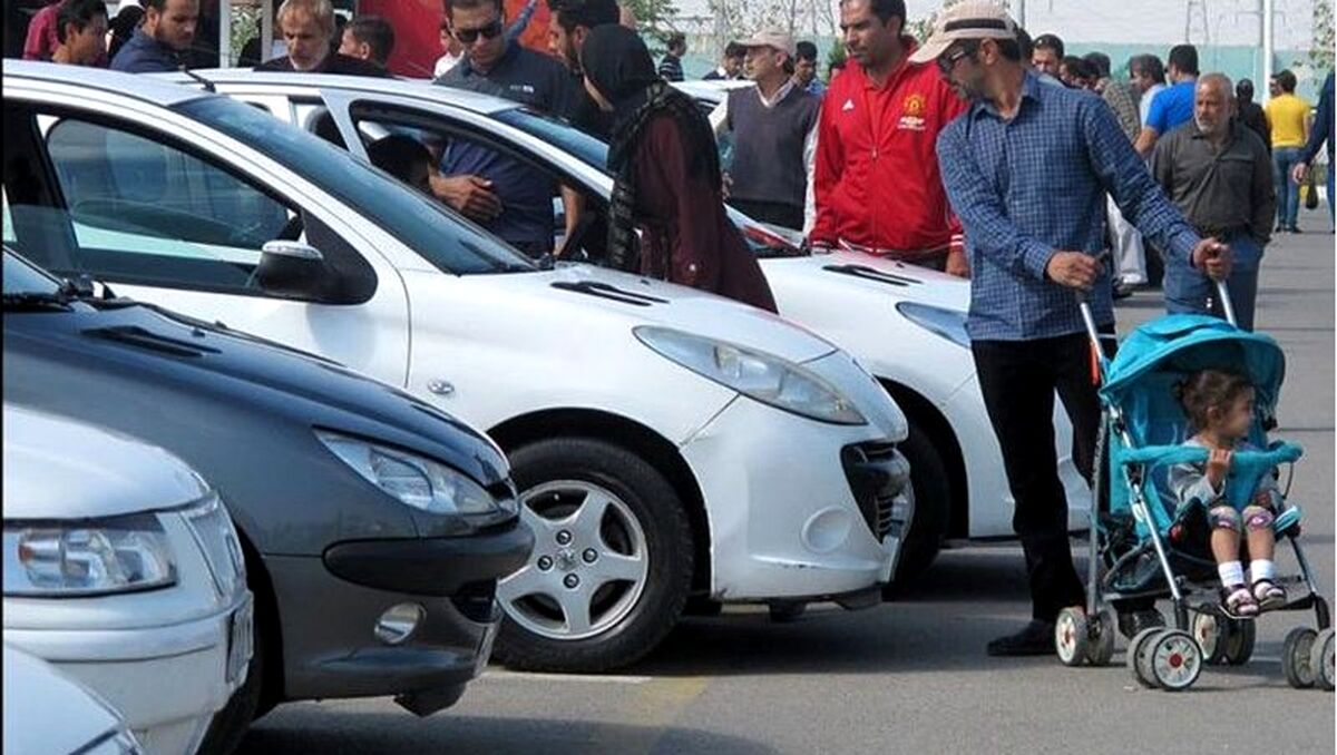 قیمت پراید وتیبا و کوییک و سمند و دنا و رانا و ساینا در بازار | افت 2 تا 5 میلیونی قیمت ایران‌خودرویی‌ها