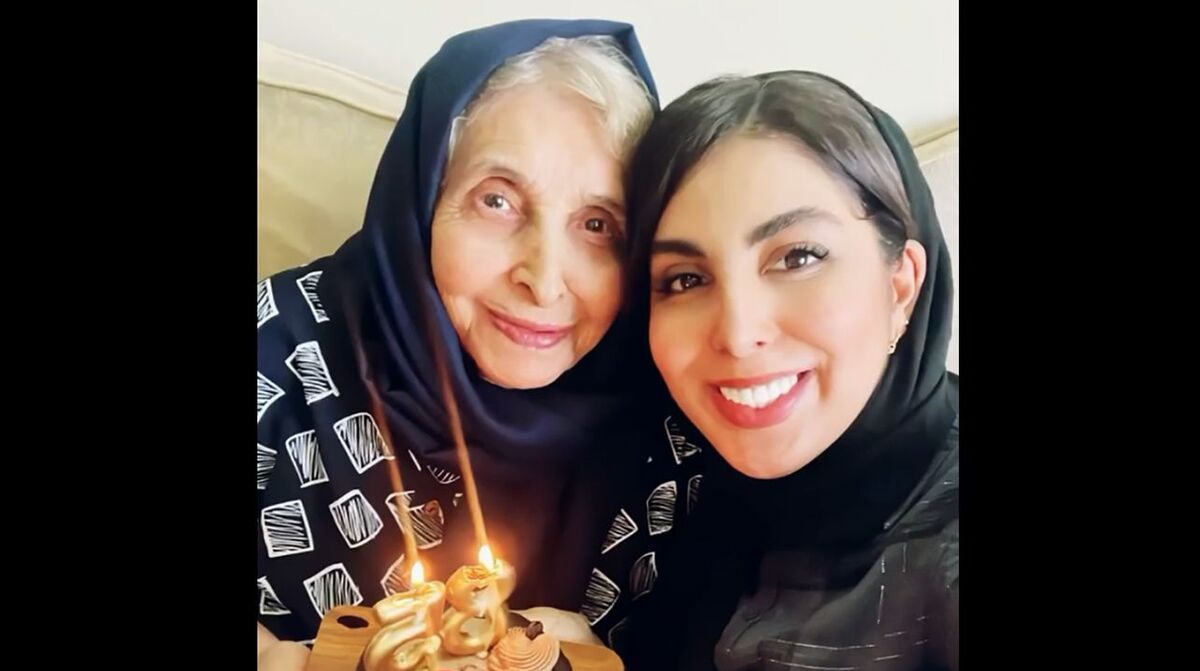 جشن خانگی متفاوت لیلا بلوکات با این خانم ها| این دختر لیلا بلوکات نیست پس کیست؟!| فیلم جشن تولد خاله لیلا بلوکات