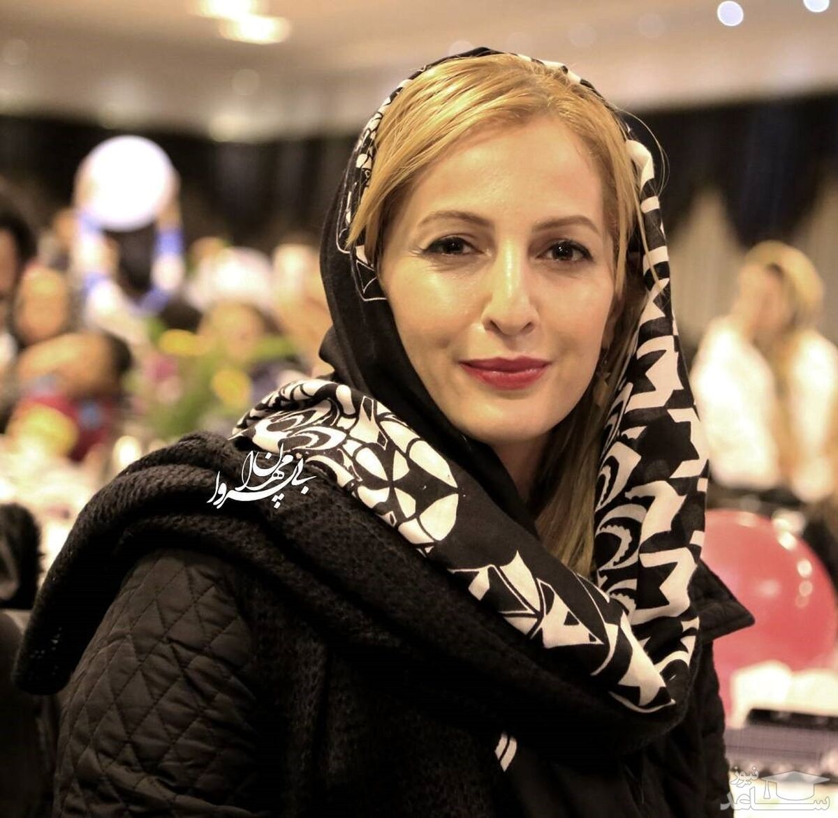 تیپ تابستانه شقایق دهقان در مغازه دوستش