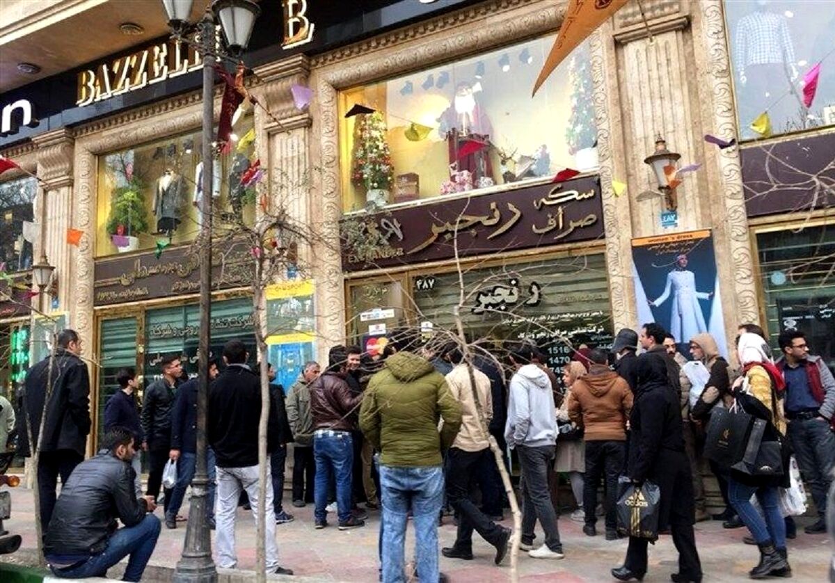 چه کسی مقصر اصلی قیمت دلار است؟