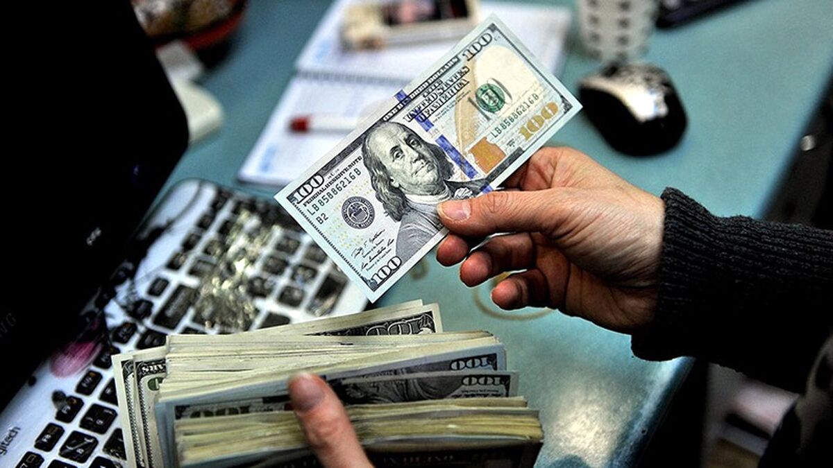 قیمت دلار ریزش پیدا کرد 