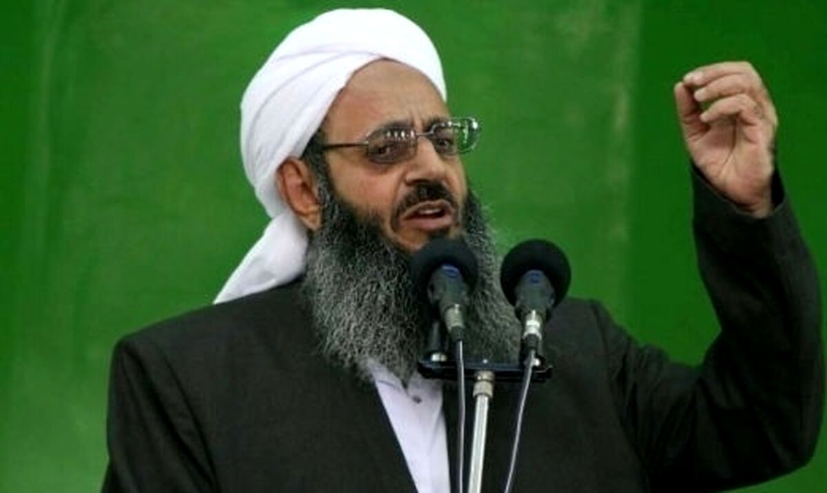 مولوی عبدالحمید از کدام تهدید و ارعاب سخن می‌گوید؟