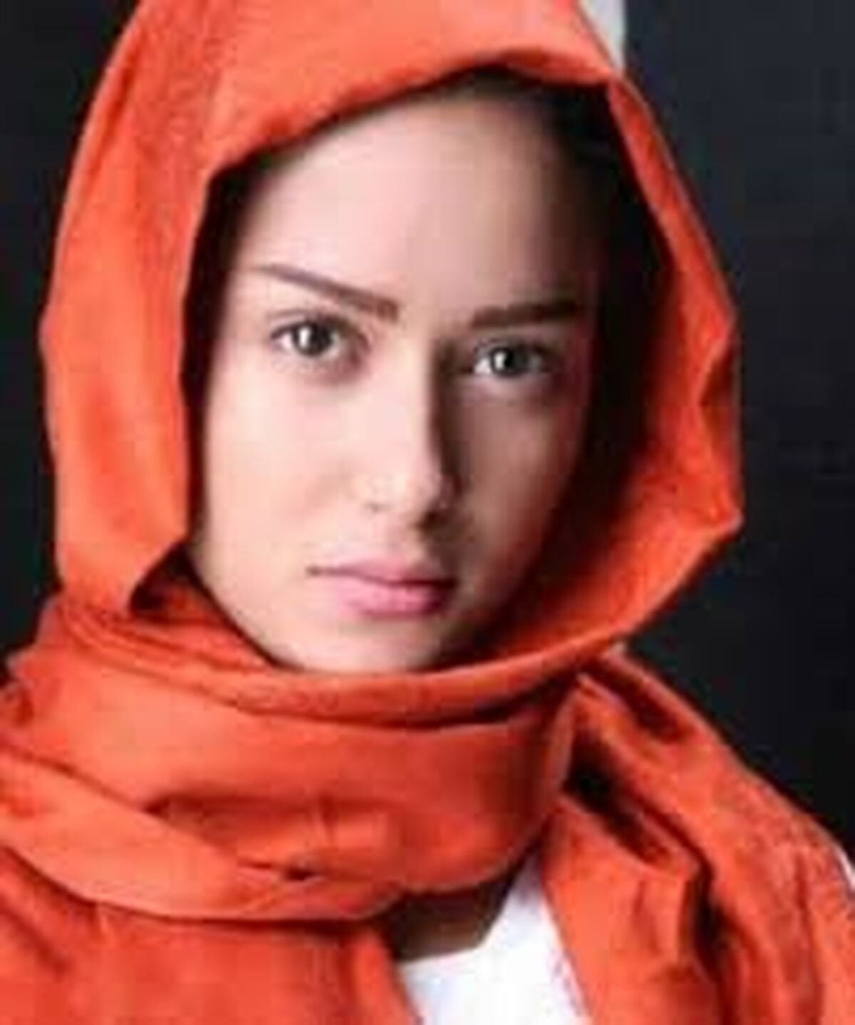 بیوگرافی پریناز ایزدیار+ عکس جدید