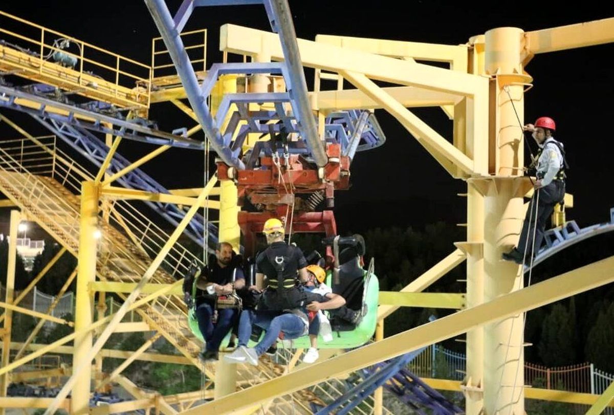 حادثه وحشتناک در ترن هوایی اصفهان/ آمار تلفات